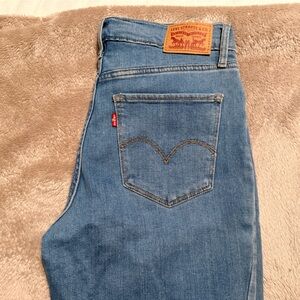 Levi's Classic Denim Jeans